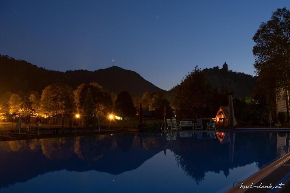 Hotel Holznest Gutenstein Exterior foto